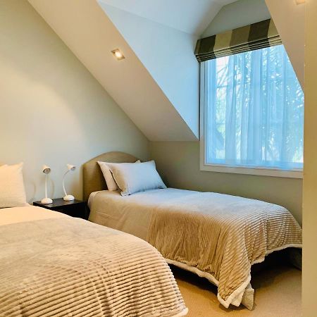 Tinkerbell Cottage 2-4 Bedroom- Russell Cottages Collection Eksteriør bilde
